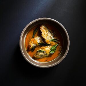 cooked food in round stainless steel bowl
